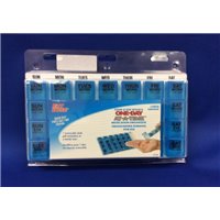 MED PLANNER W/7 REMOV DAILY TRAY XLG